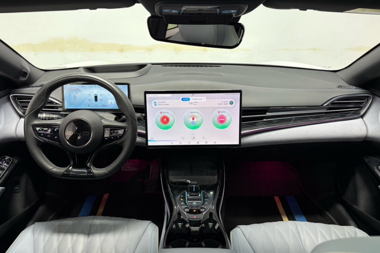 比亚迪 海豹 2022款 700km 长续航后驱版中控内饰7005