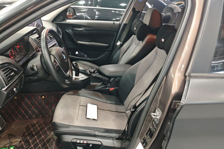 宝马1系(进口) 2013款 改款 116i 领先型局部细节19