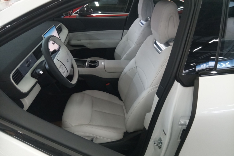 小鹏G6 2023款 755 超长续航 Pro局部细节19