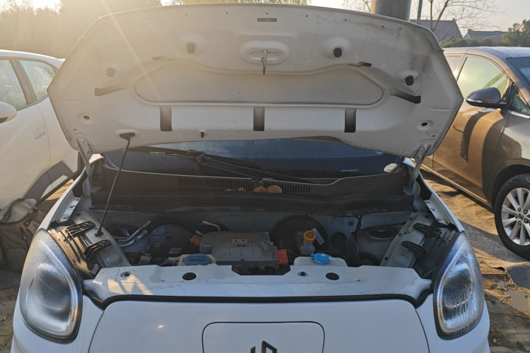 零跑汽车 零跑T03 2021款 400轻享版 磷酸铁锂局部细节24