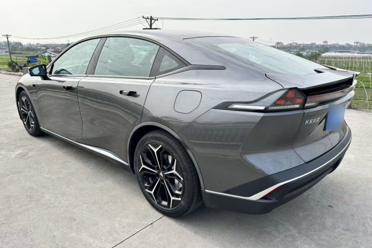 深蓝汽车 深蓝SL03 2023款 200Max增程版车身外观6004