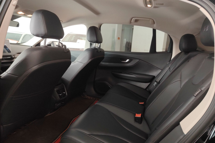 红旗E-QM5 2021款 网约充电 基础版 5座中控内饰7004