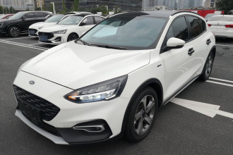 福特 福克斯Active 2021款 EcoBoost 180 自动劲潮型