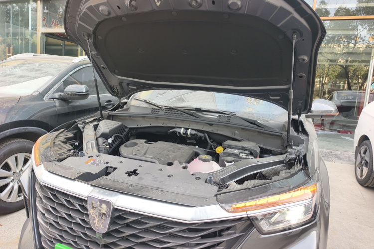 荣威RX5 2025款 PLUS 330TGI 自动领潮智惠版局部细节24