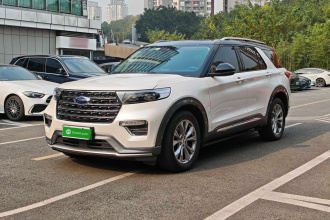 福特 探险者 2020款 EcoBoost 285 四驱风尚版 6座