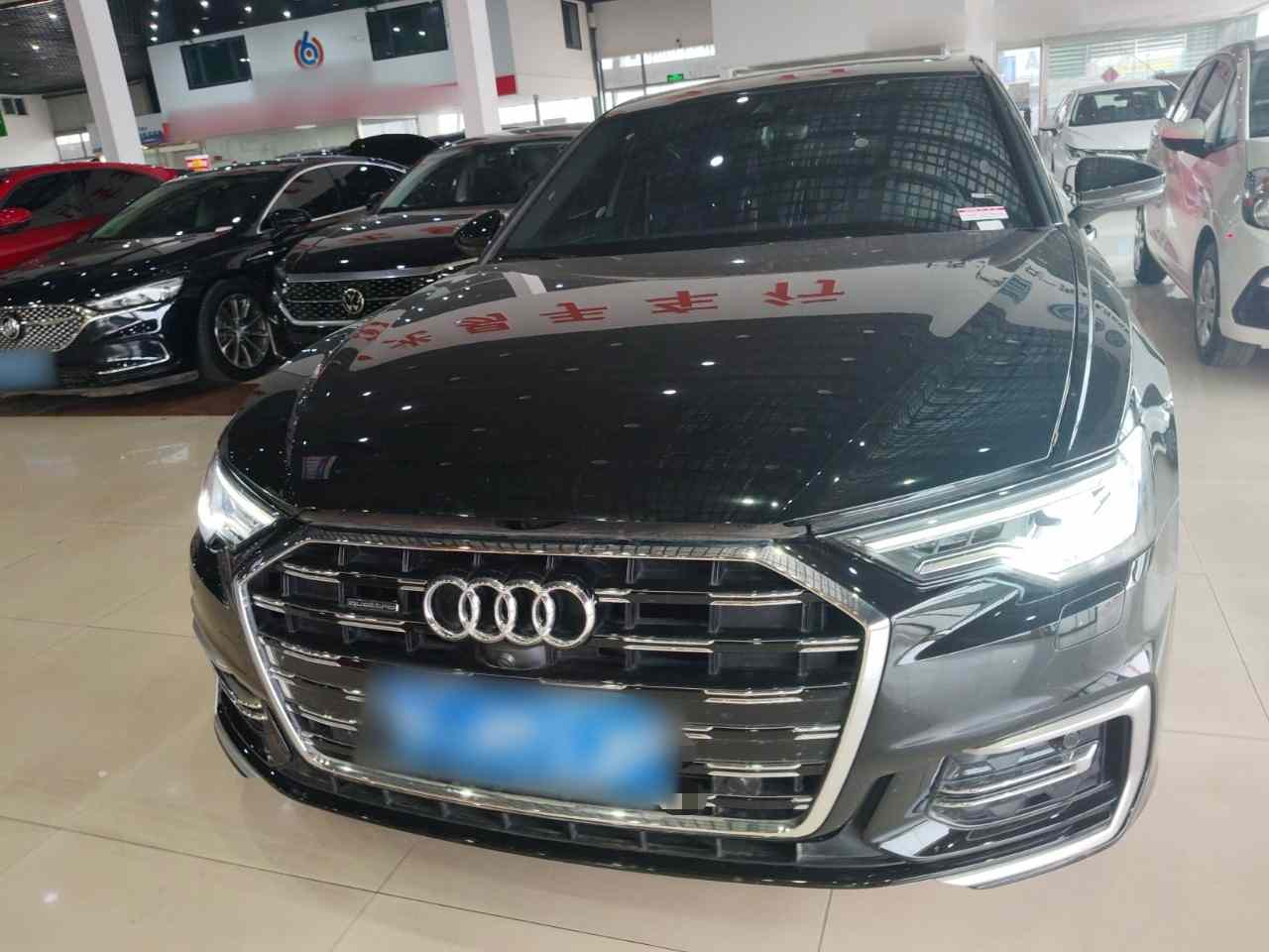 奥迪A6L 2024款 45 TFSI quattro 臻选动感型(1)