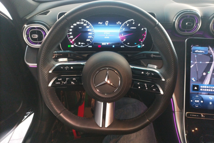 奔驰C级 2023款 改款 C 260 L 运动版局部细节13