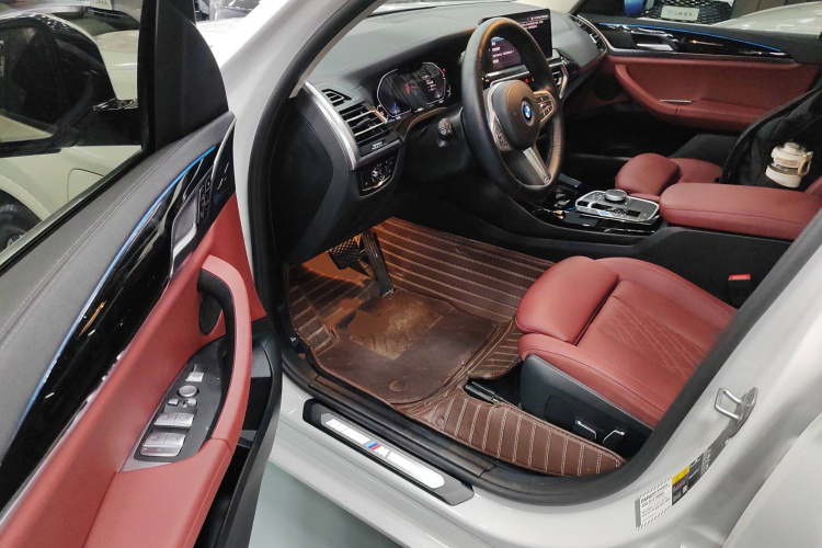 宝马iX3 2024款 领先型中控内饰20