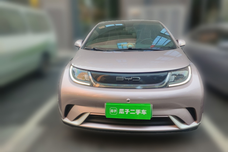 比亚迪 海豚 2021款 405km 时尚版车身外观2