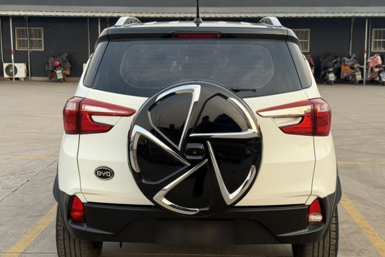 比亚迪 元 2016款 1.5TID 自动旗舰型车身外观6004