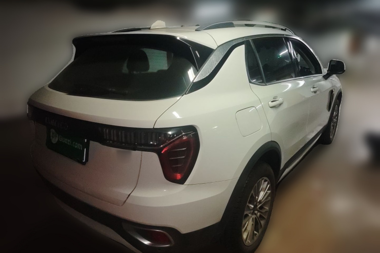 领克01 2018款 2.0T 两驱型+版车身外观7