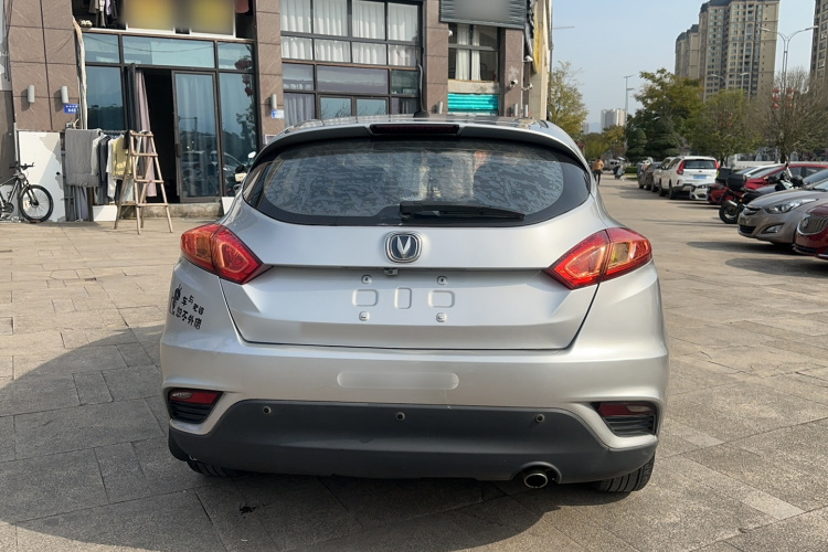 长安 逸动 2013款 1.6L 自动俊酷型 国IV车身外观6004