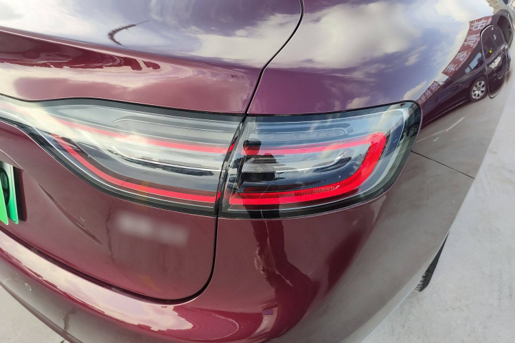 鸿蒙智行 享界S9 2025款 增程 Max+车身外观6006