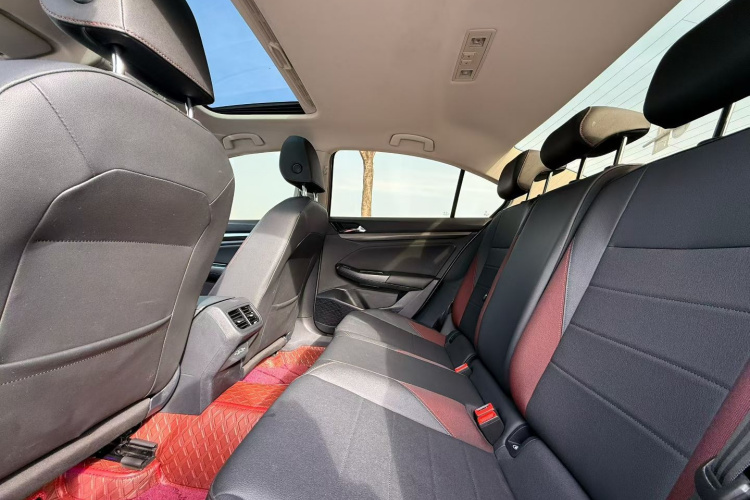 大众 宝来 2019款 改款 1.5L 自动精英型 国V中控内饰7004