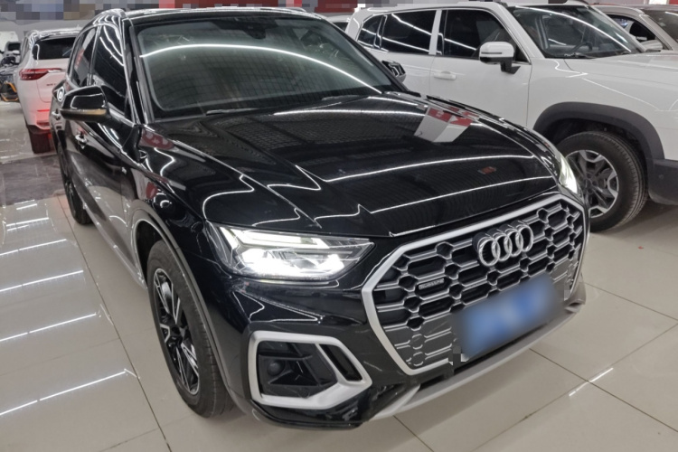 奥迪Q5L 2022款 40T 时尚动感型车身外观6002