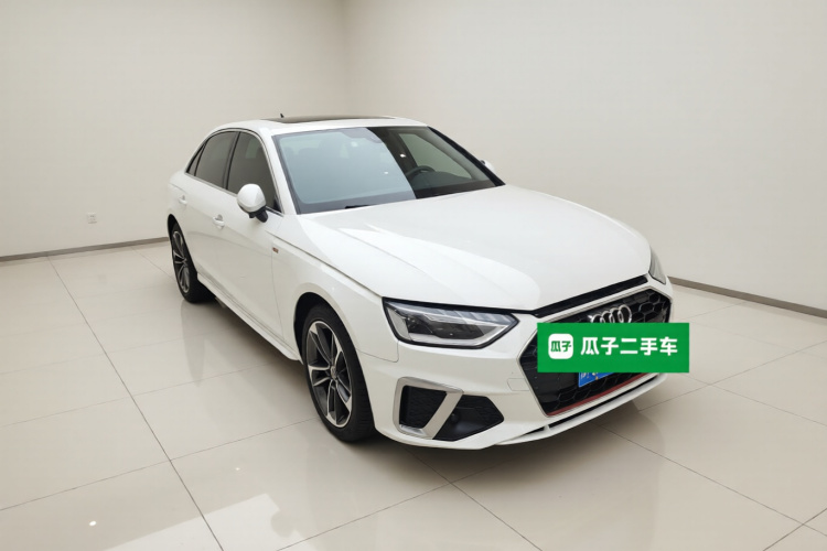 奥迪A4L 2020款 40 TFSI 时尚动感型车身外观3