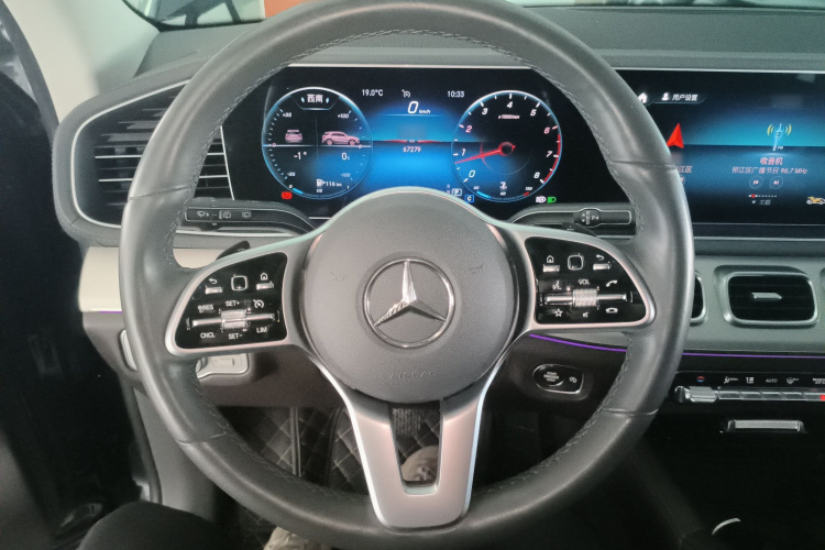 奔驰GLE 2020款 GLE 350 4MATIC 动感型局部细节13