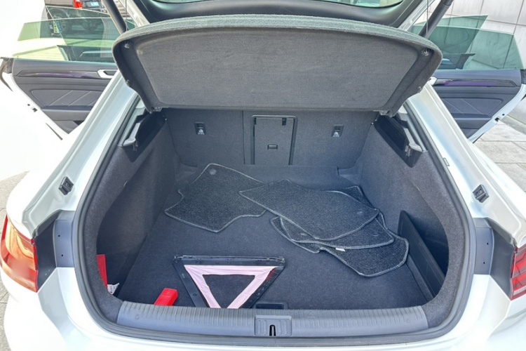 一汽-大众CC 2023款 380TSI 夺目版局部细节9001