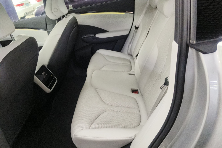 小鹏G7 2025款 702 超长续航 Max中控内饰7004