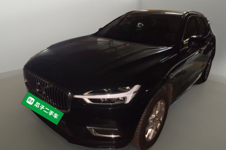 沃尔沃XC60 2021款 T5 四驱智逸豪华版车身外观1