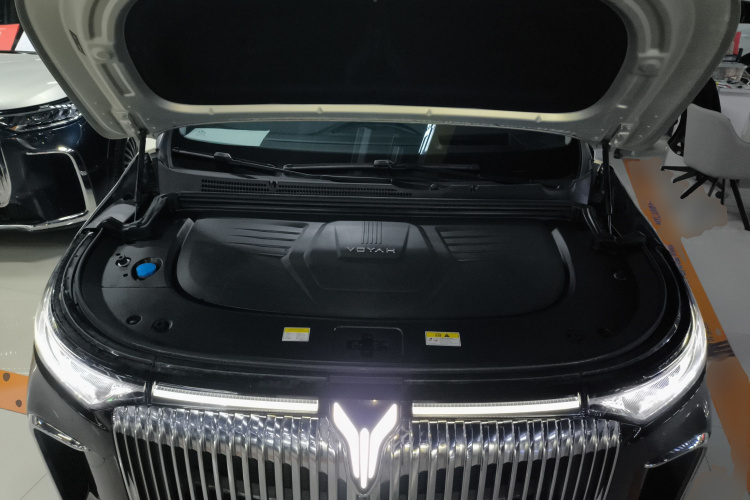 岚图汽车 岚图梦想家 2025款 PHEV 四驱旗舰乾崑版局部细节24