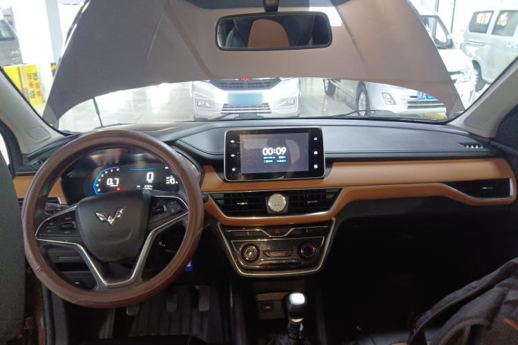 五菱汽车 五菱宏光S3 2019款 1.5L 手动豪华型 国VI中控内饰7002