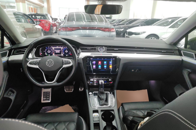 大众 迈腾GTE插电混动 2022款 GTE 豪华型中控内饰7002