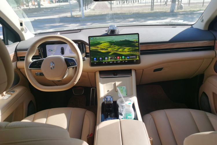 鸿蒙智行 问界M7 2024款 1.5T 后驱Plus版 5座中控内饰12