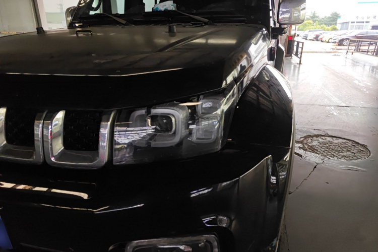 北京BJ40 2023款 2.0T 自动四驱城市猎人版侠客型局部细节36