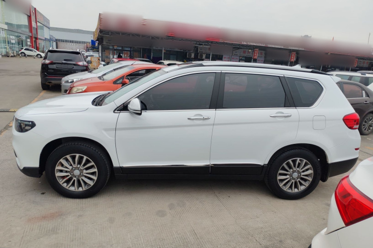 哈弗H6 2019款 运动版 1.5T 自动两驱精英型 国VI车身外观4