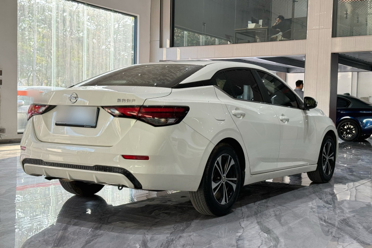 日产 轩逸 2021款 1.6L XL CVT悦享版车身外观6004