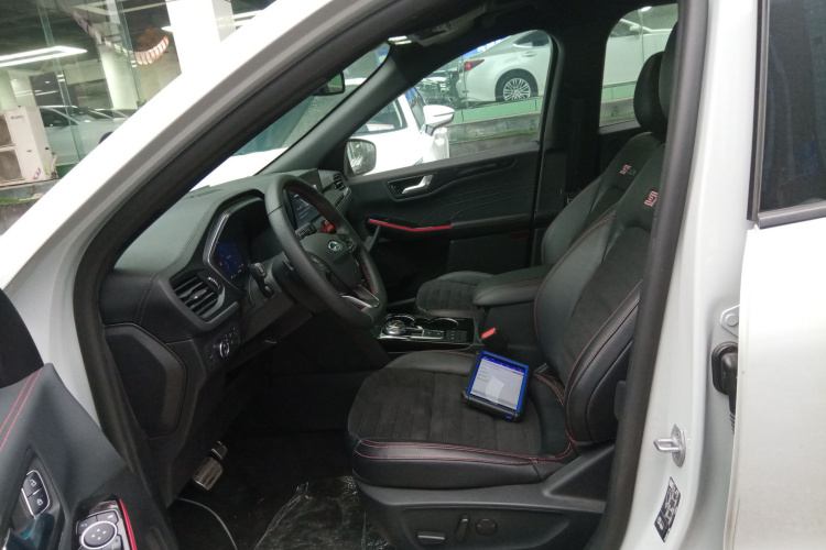 福特 锐际 2024款 EcoBoost 245 四驱纵享款ST-Line Pro局部细节19