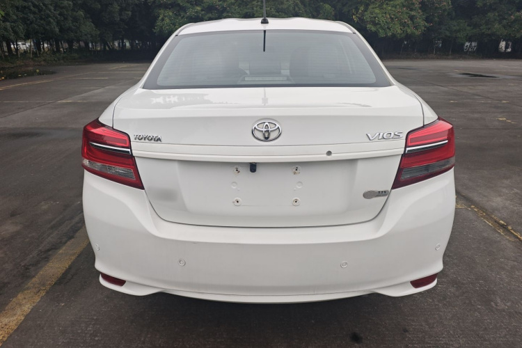 丰田 威驰 2019款 1.5L CVT创行版车身外观6