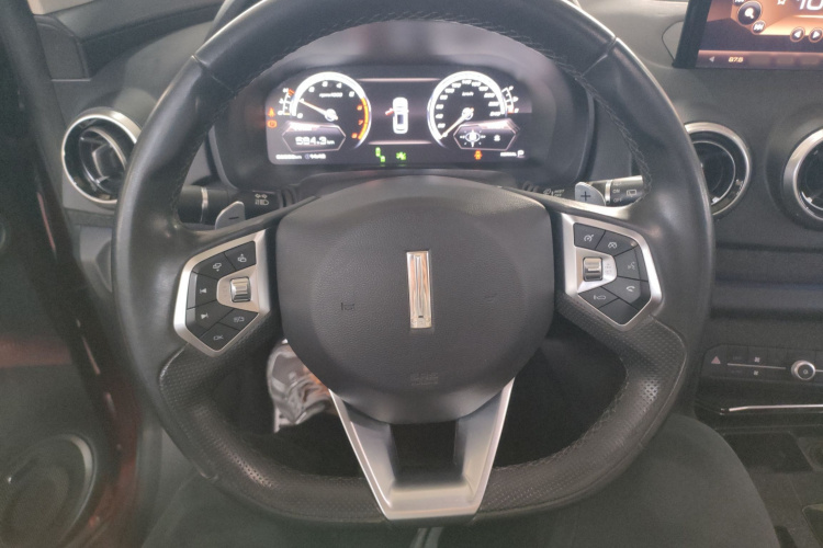 魏牌 VV7 2017款 2.0T 旗舰型局部细节13