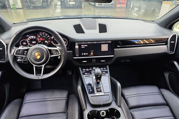 保时捷 2018款 Cayenne 3.0T中控内饰7001