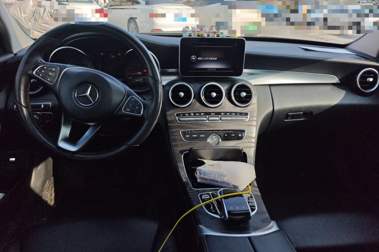 奔驰C级 2015款 C 200 L 运动型中控内饰12