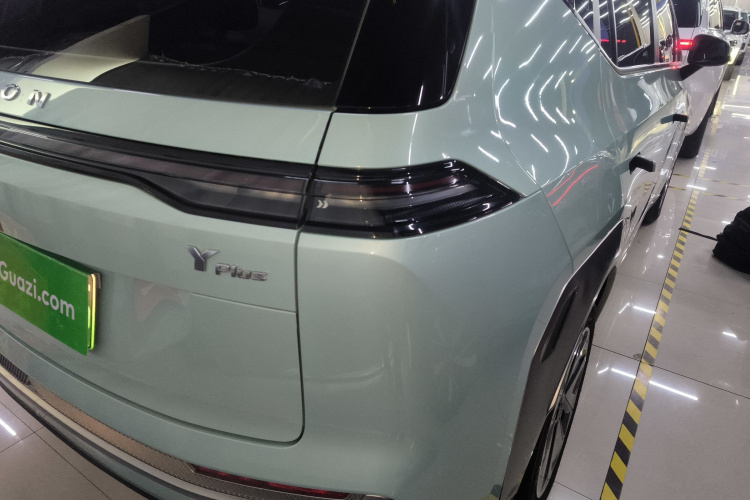 埃安 AION Y 2023款 Younger车身外观6001