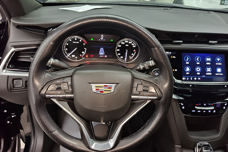 凯迪拉克XT6 2022款 2.0T 六座四驱豪华120周年限量版中控内饰13