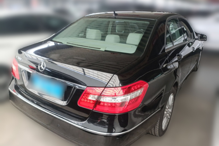 奔驰E级(进口) 2009款 E 300 优雅型车身外观6005