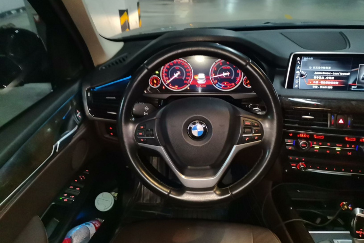宝马X5(进口) 2017款 xDrive28i中控内饰13