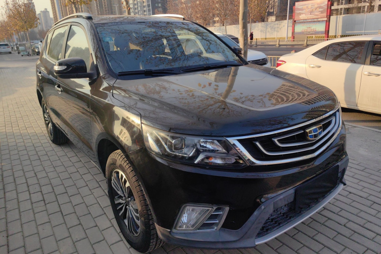 吉利汽车 远景X6 2016款 1.8L 手动豪华型车身外观3