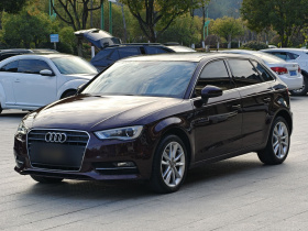 奥迪A3 2015款 Sportback 40 TFSI 自动舒适型