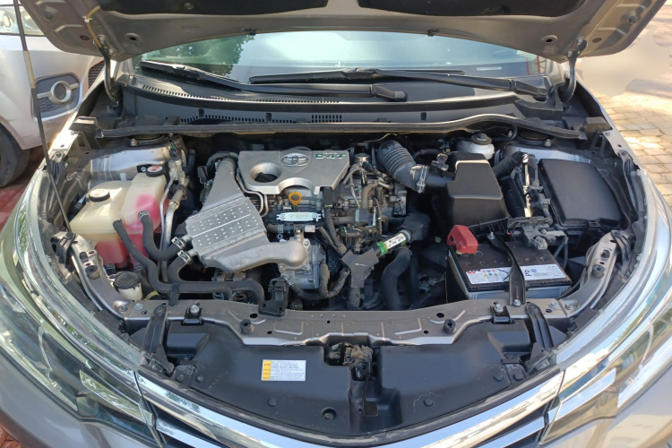 丰田 卡罗拉 2017款 改款 1.2T S-CVT GL局部细节24