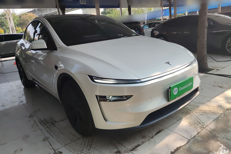 特斯拉 Model Y 2025款 后轮驱动版车身外观6001