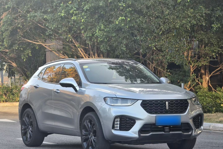 魏牌 VV5 2017款 2.0T 旗舰型车身外观6002