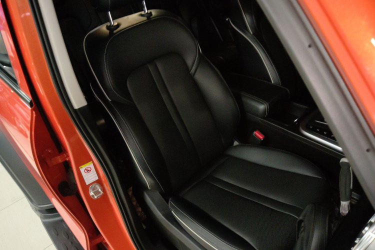 坦克300 2021款 越野版 2.0T 征服者局部细节41