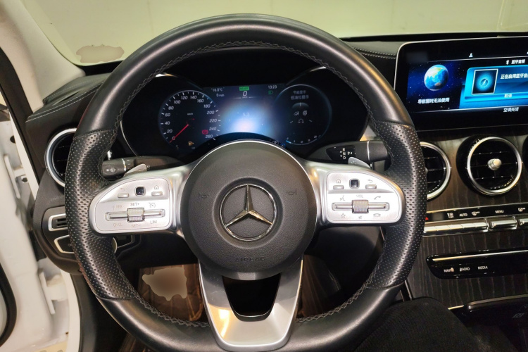 奔驰C级 2021款 C 260 L 运动版中控内饰13