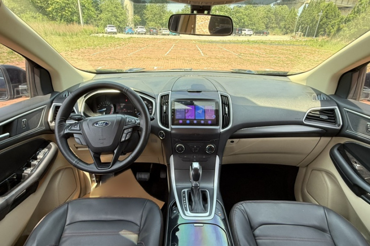 福特 锐界 2016款 EcoBoost 245 两驱精锐型 5座中控内饰7001