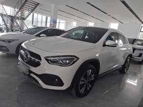 奔驰GLA 2023款 GLA 220