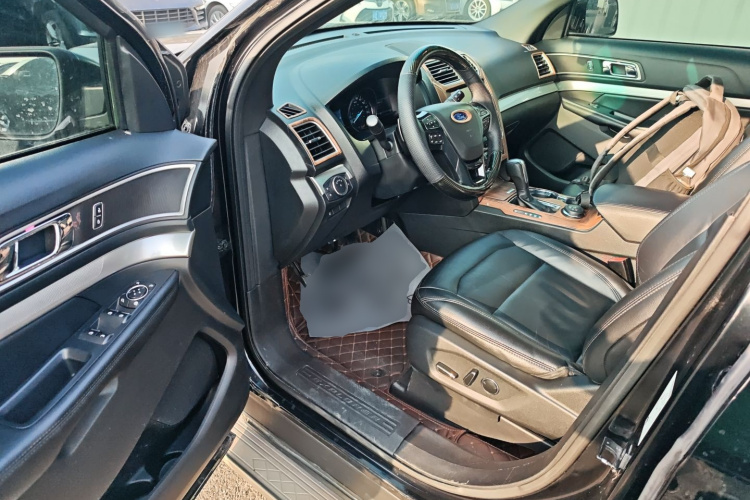 福特 探险者(进口) 2017款 2.3T 风尚版中控内饰20